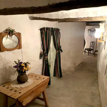 Cueva El Mirador Geoparque De Granada Ferienhaus Benamaurel